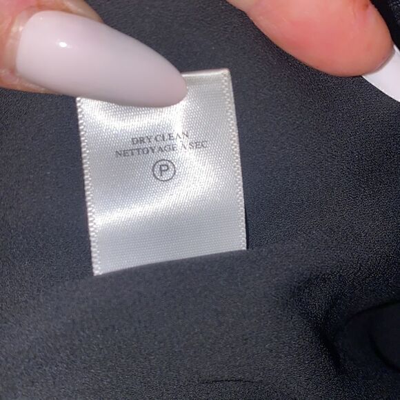 A.L.C. NWT Carter Pleated Mini Skirt Black Gold Silver Size 6 - Picture 15 of 16